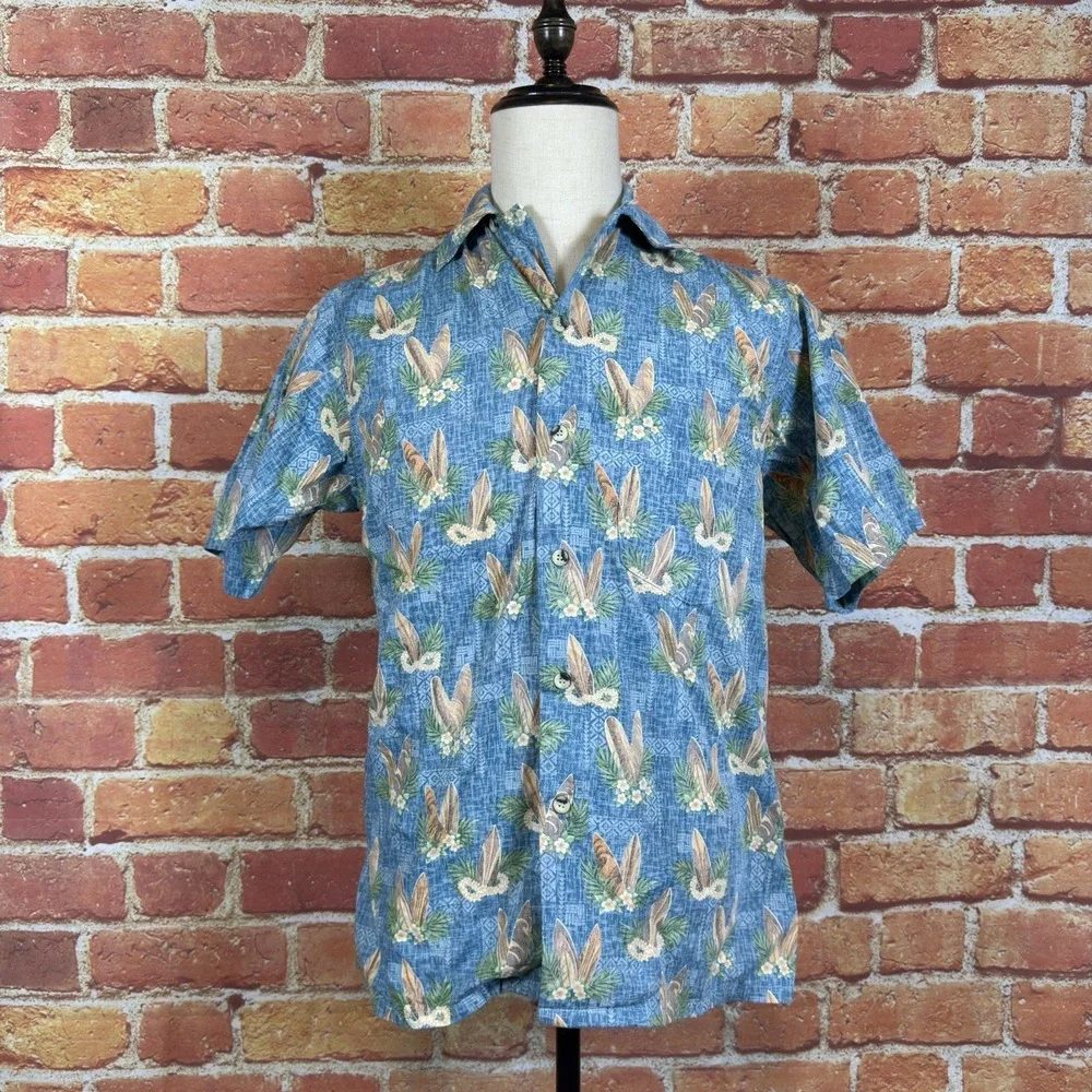 Go Barefoot Hawaiian Shirt Button Up Reverse Print Tropical Surf Mens Size Small